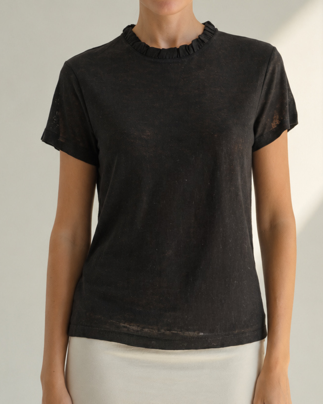 Ruched Neck T-Shirt black